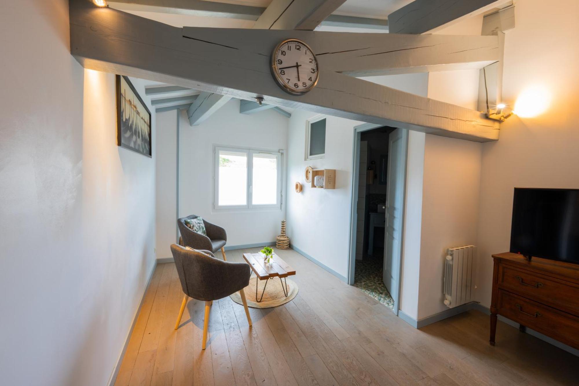 Chez La Fille De L Eclusier Apartment กัสเตลโนดารี ภายนอก รูปภาพ